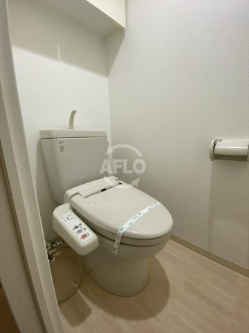 KDX堺筋本町レジデンスのトイレ|KDX堺筋本町レジデンス　温水洗浄便座