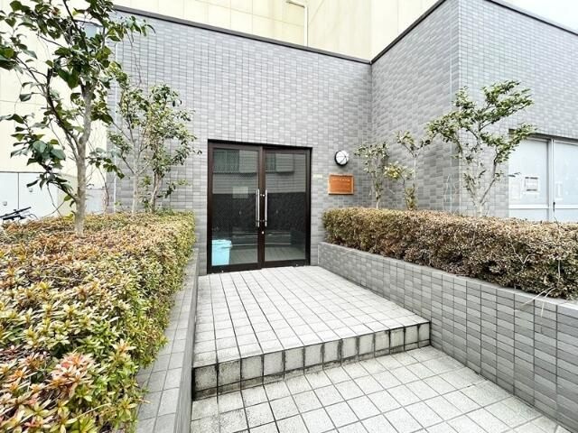 ダイヤモンドビル北千住のエントランス