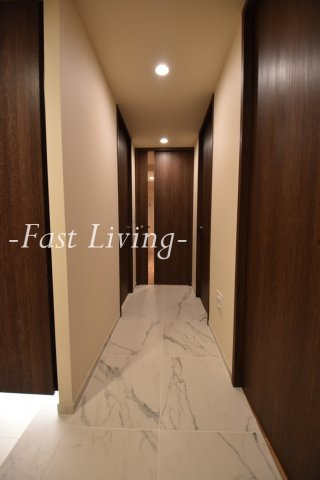 ジオ元赤坂の玄関