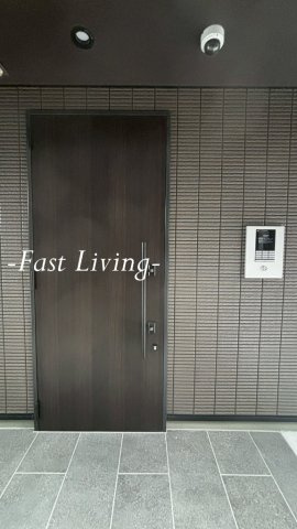 グランドグレース神楽坂のエントランス