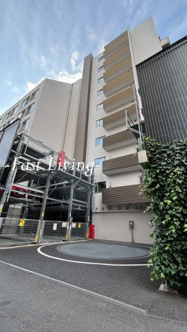 Brillia ist 千駄ヶ谷の駐車場
