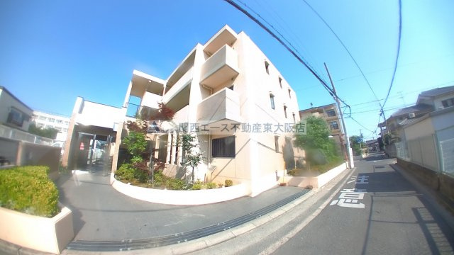 【外観】 | プルミエハイツ花園