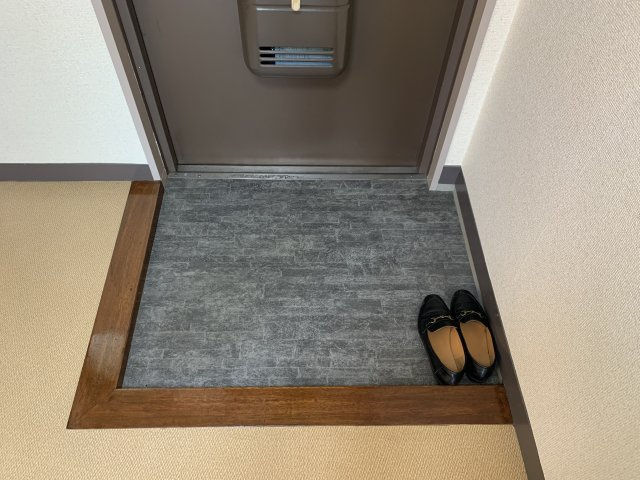 深谷ハイツの玄関|他のお部屋の参考写真となります。