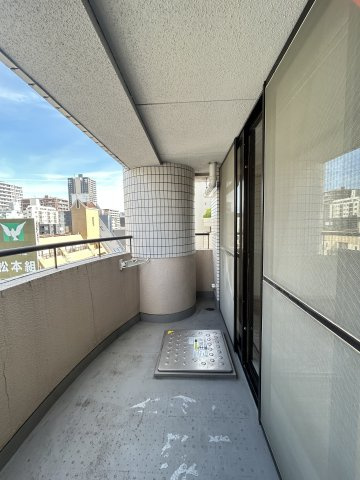 ピアグランデ順慶町のバルコニー