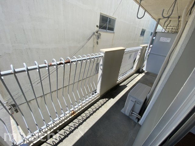 クオリア鷹匠のバルコニー