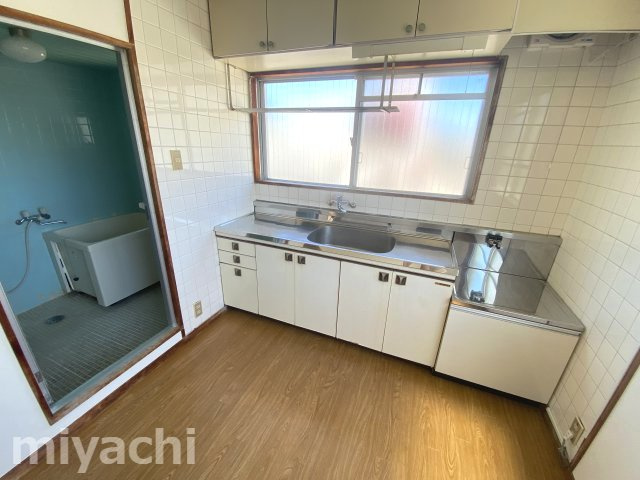 クオリア鷹匠のキッチン