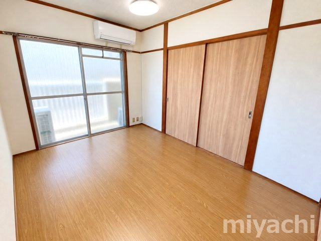 クオリア鷹匠町の洋室