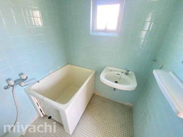 クオリア鷹匠の浴室