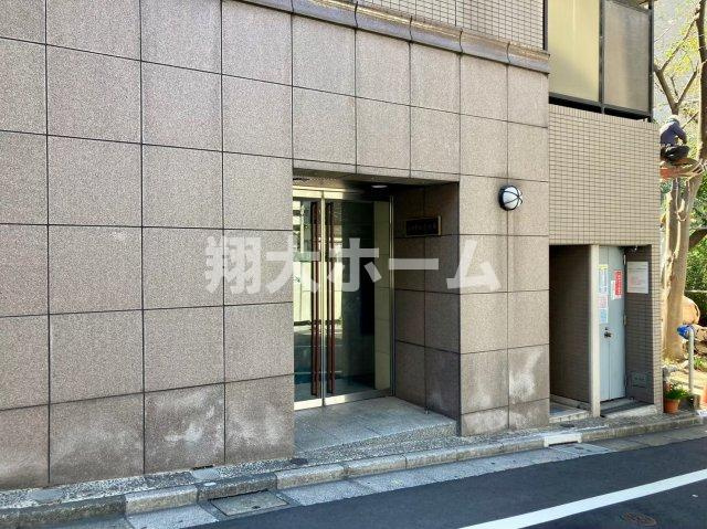 シャトレ恵比寿のエントランス