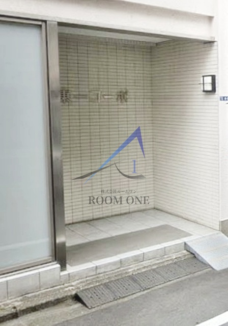 東一コーポのエントランス|エントランスです。