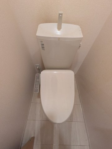 上草柳戸建のトイレ