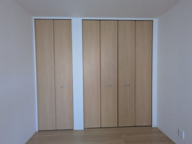 上草柳戸建の収納