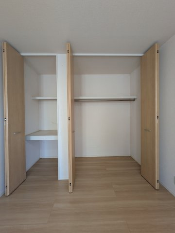 上草柳戸建の収納