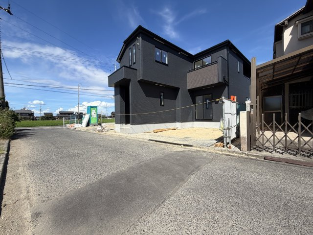 【前面道路含む現地写真】 | グラファーレ茶屋町3期 (全2棟)