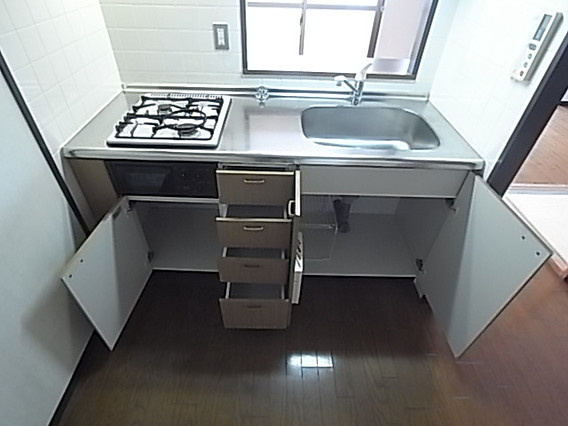 神戸市東灘区森北町２丁目の賃貸マンションのキッチン