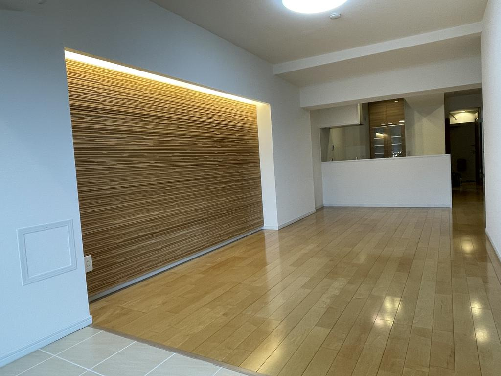 芦屋市松浜町の賃貸マンションの居間・リビング
