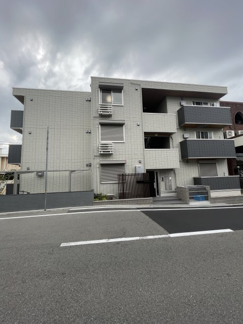 西宮市門戸荘のアパート