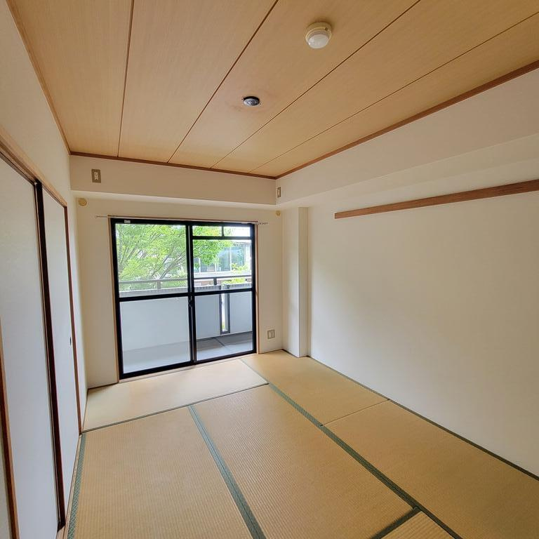 芦屋市宮塚町の賃貸マンションの居間・リビング