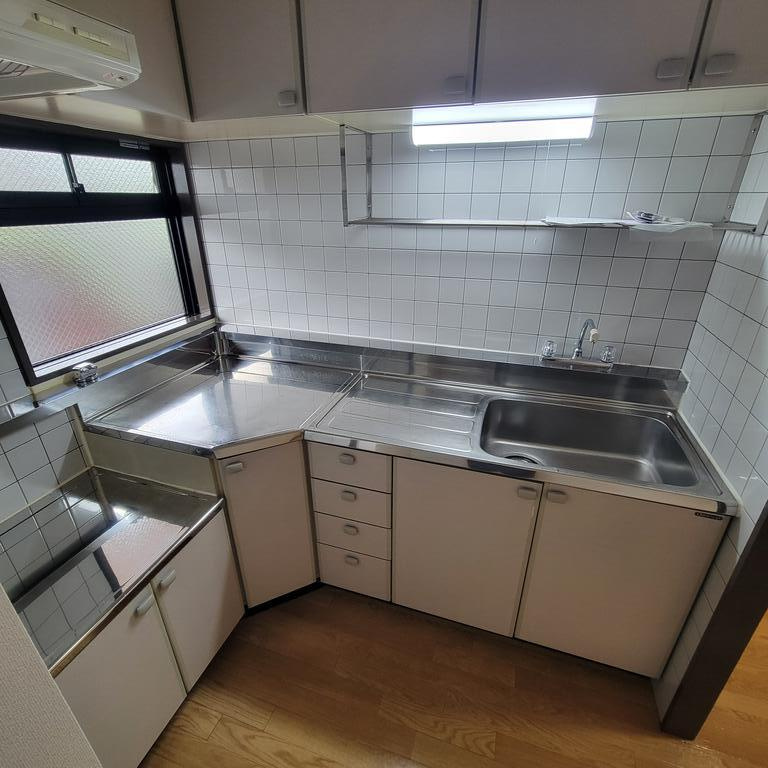 芦屋市宮塚町の賃貸マンションのキッチン
