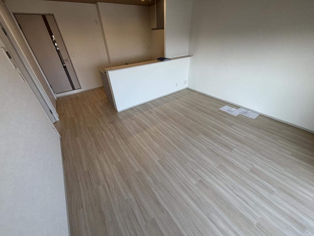 西宮市津門仁辺町の賃貸マンションの居間・リビング