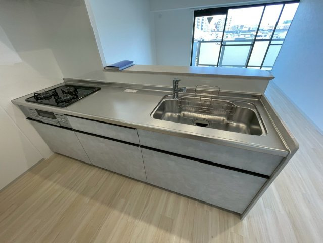 西宮市津門仁辺町の賃貸マンションのキッチン