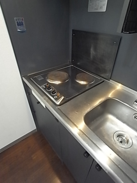 神戸市灘区鶴甲５丁目の賃貸マンションのキッチン