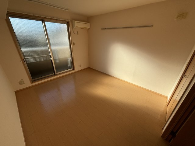 芦屋市楠町の賃貸マンションの洋室