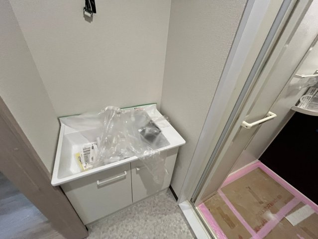 神戸市灘区神ノ木通１丁目の賃貸マンションの洗面所