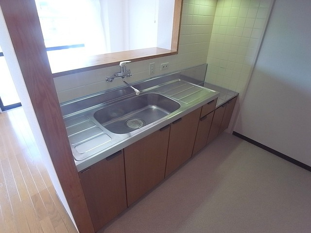 神戸市東灘区本庄町１丁目の賃貸マンションのキッチン