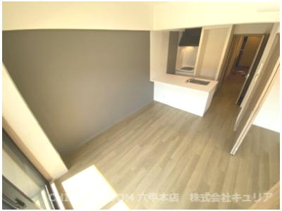 神戸市灘区友田町４丁目の賃貸マンションの居間・リビング