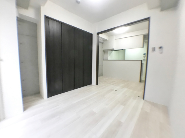 神戸市灘区青谷町３丁目の賃貸マンションの居間・リビング
