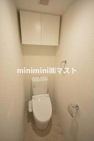 大阪市浪速区日本橋東１丁目の賃貸マンションのトイレ
