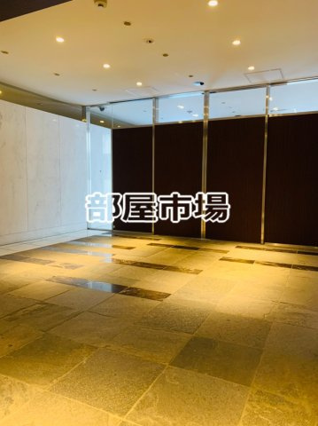 PREMIUM CUBE菊川のロビー
