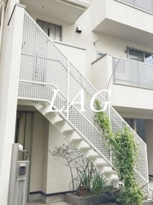 【その他共用部分】 | 中町３丁目 | 共用階段です。