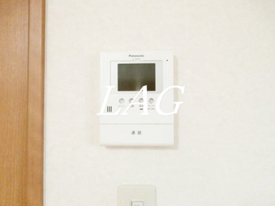 【セキュリティ】 | メゾンけやき | モニター付インターホンです。