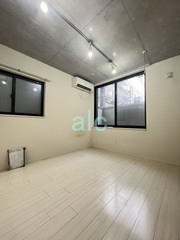 板橋区板橋１丁目の賃貸マンションの内装