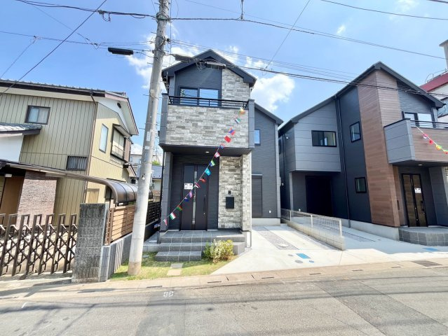 【仲介手数料無料】ふじみ野市旭1丁目―新築分譲住宅―全2棟の前面道路含む現地写真|保育園・小学校徒歩圏内で、子育てファミリーにも人気のエリア。周囲には公園が点在し、休日のお出かけやお散歩にぴったりです。