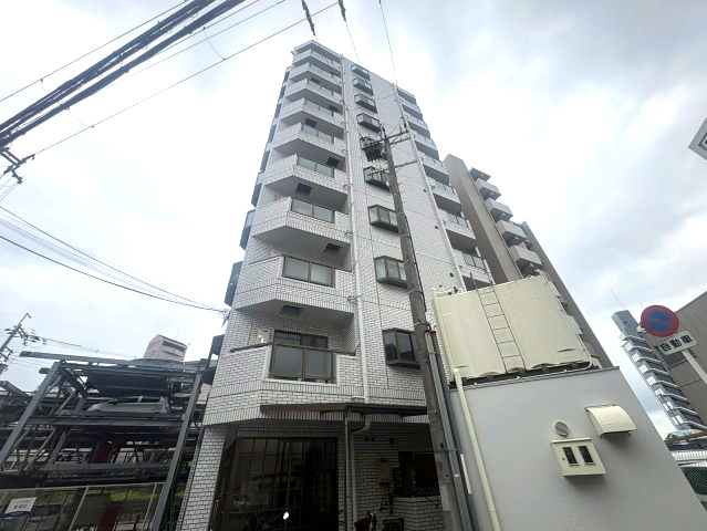 パレス江坂の外観