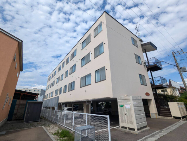ピュアパレス川原