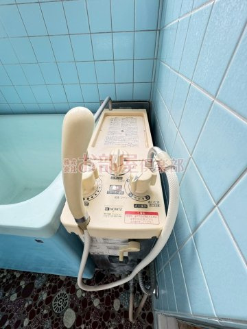 やすらぎビルの浴室|コンパクトで使いやすいお風呂です