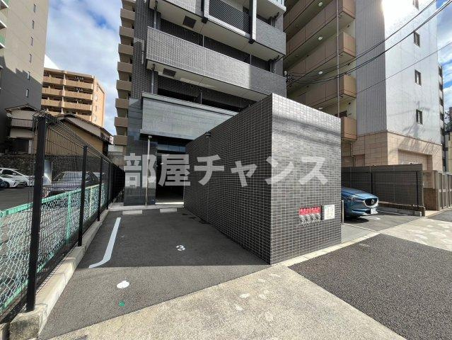 ディアレイシャス金山の駐車場