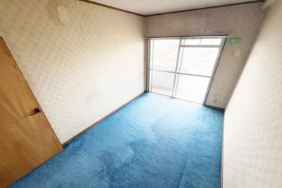 【洋室】 | パインハイツ住吉 | 全居室6帖以上のゆとりの3LDK。最上階、東向き、陽当たり・通風良好 