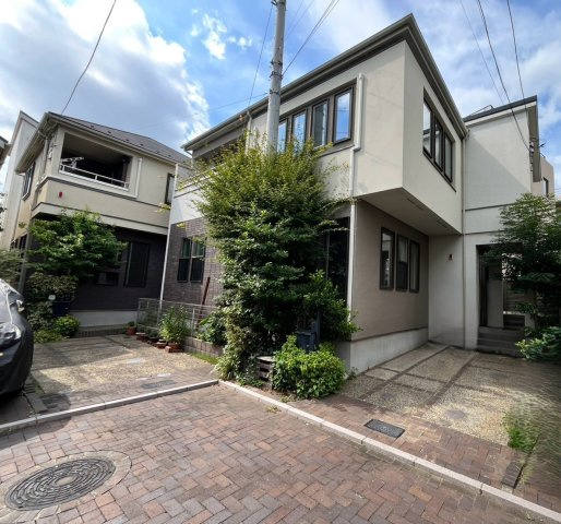 世田谷区赤堤　中古戸建の外観