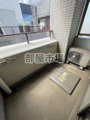 プレール・ドゥーク秋葉原のバルコニー