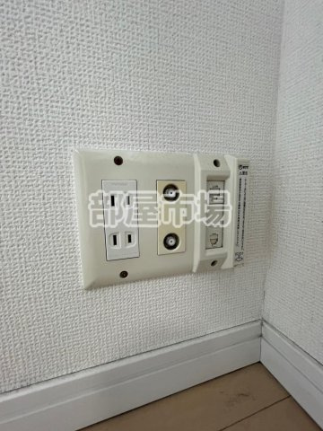 プレール・ドゥーク秋葉原の設備|マルチメディアコンセント