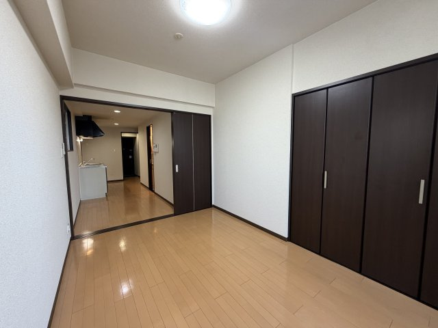 【居間・リビング】CLAIR TOWER 