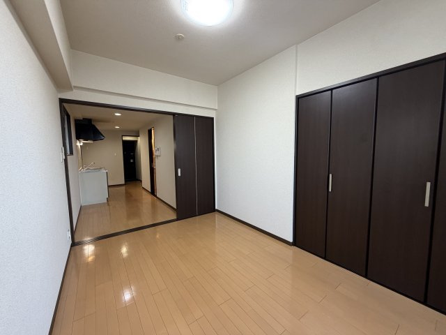 【居間・リビング】CLAIR TOWER 