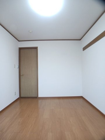 ラシーヌ弐番館の内装