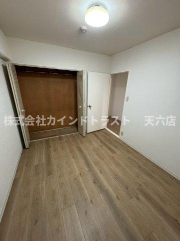 コープ野村梅田A棟の居間・リビング|こちらの居間で趣味の時間をお楽しみください