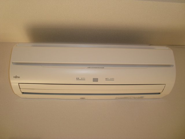 エメラルド　Ａの設備|エアコン